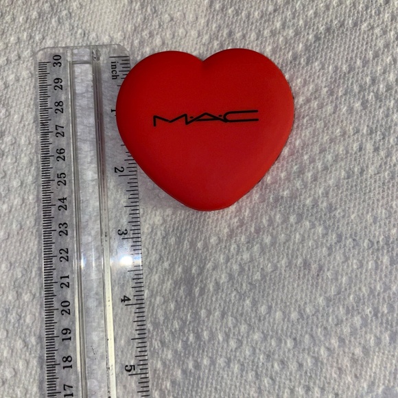 Double Makeup Mirror Compact Red Heart NWOB - Picture 6 of 6